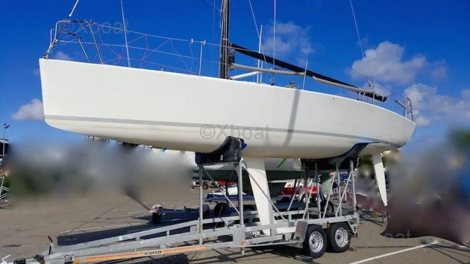FARR 30 sailing