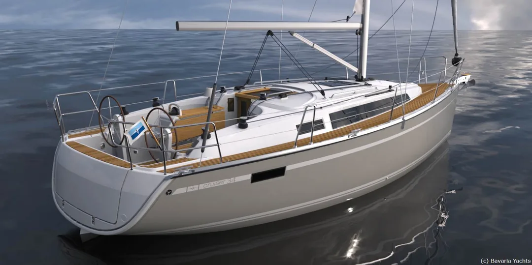 BAVARIA 34 sailing