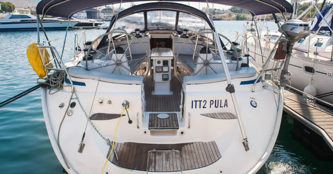 BAVARIA 49 sailing
