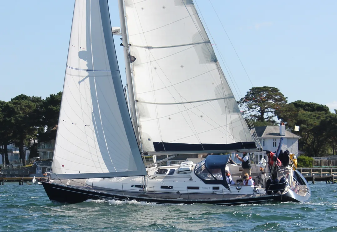 FINNGULF 41 sailing