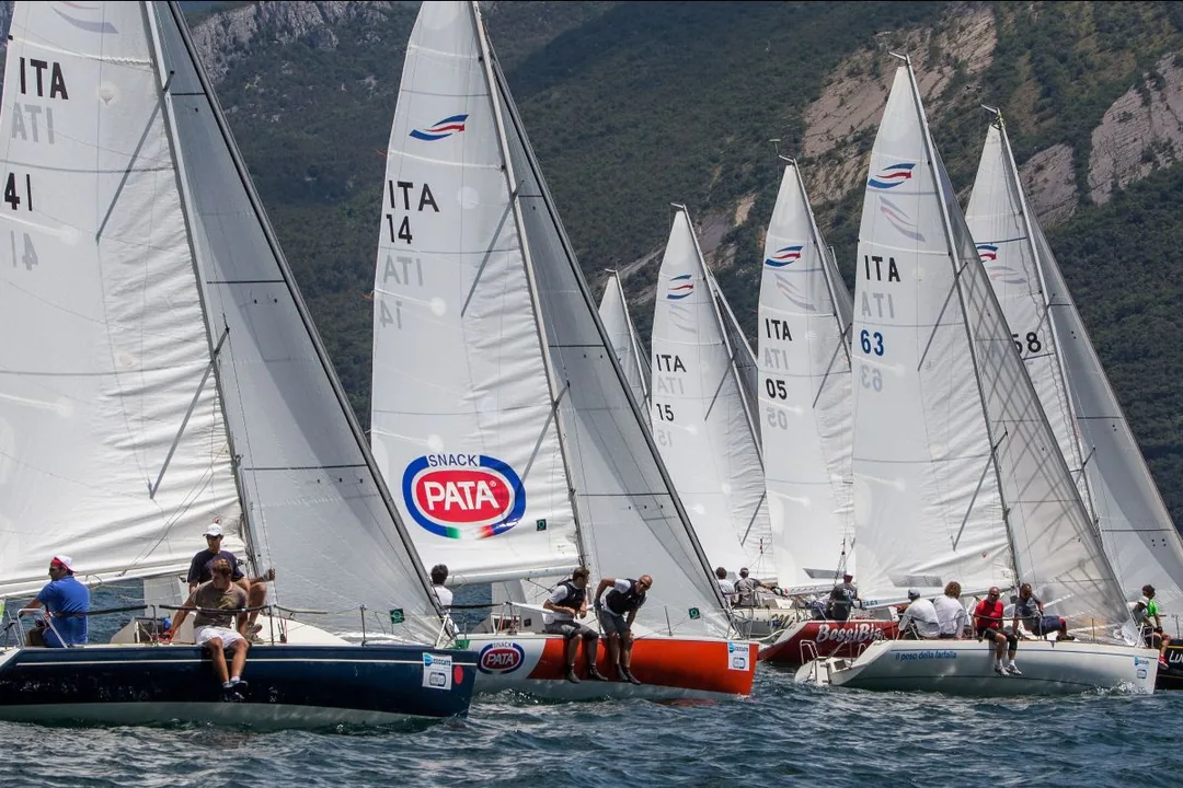 PROTAGONIST 750 sailing