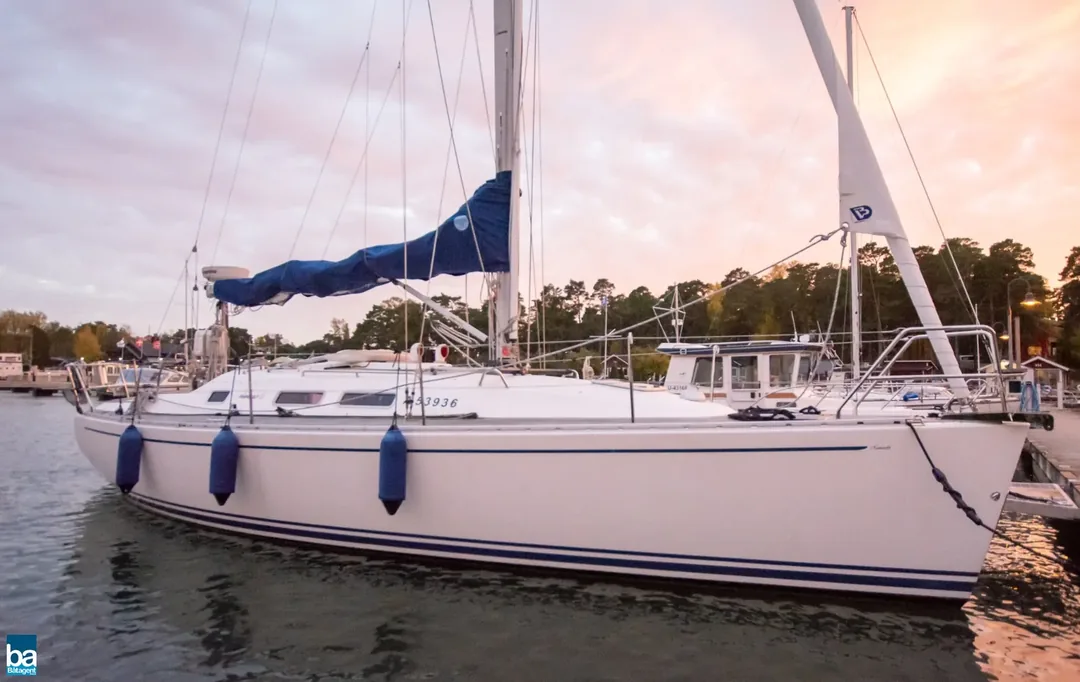 FINNGULF 33 sailing