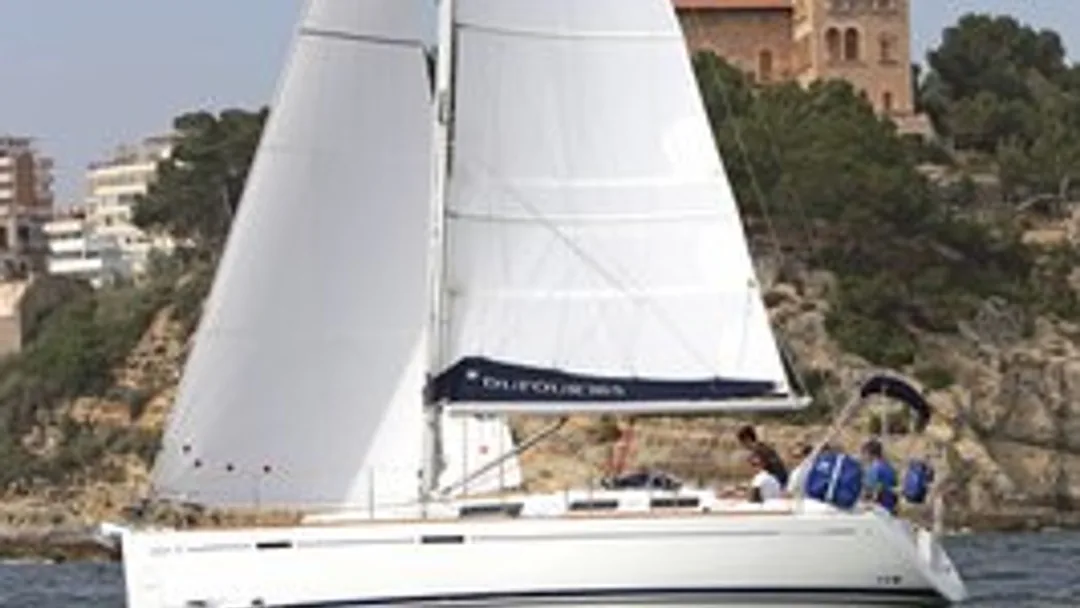 365 GL sailing
