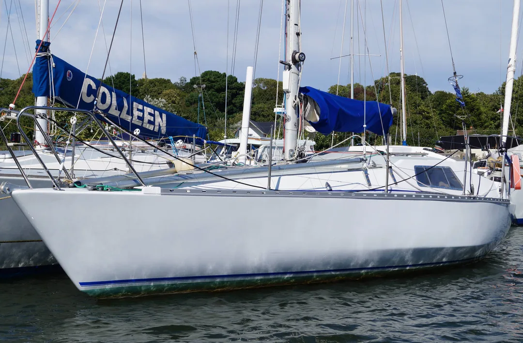 SCAMPI 30 sailing