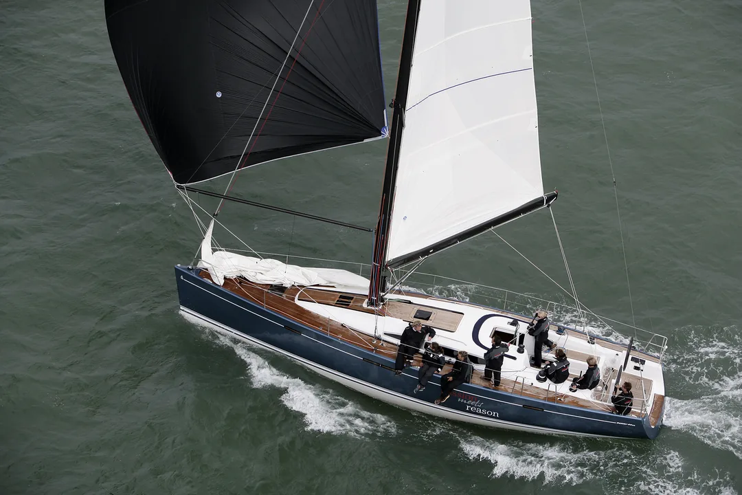 DEHLER 45 sailing