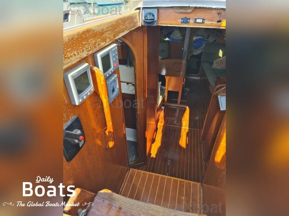 DYNAMIC 43 sailing
