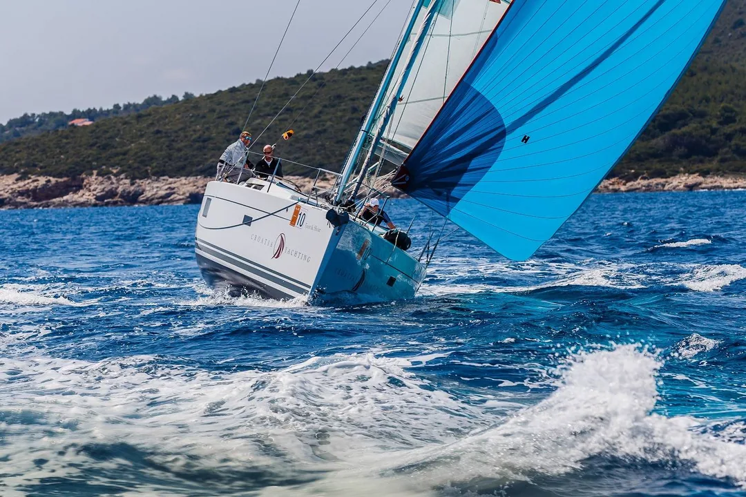 HANSE 455 sailing