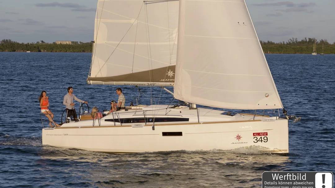 SUN ODYSSEY 349 sailing