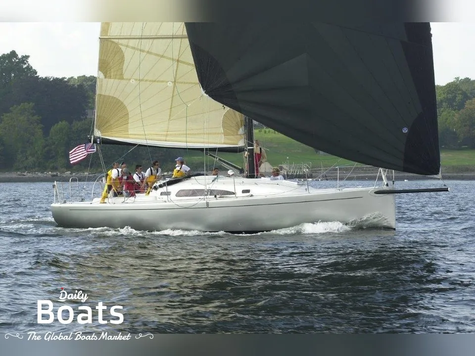 AERODYNE 38 sailing