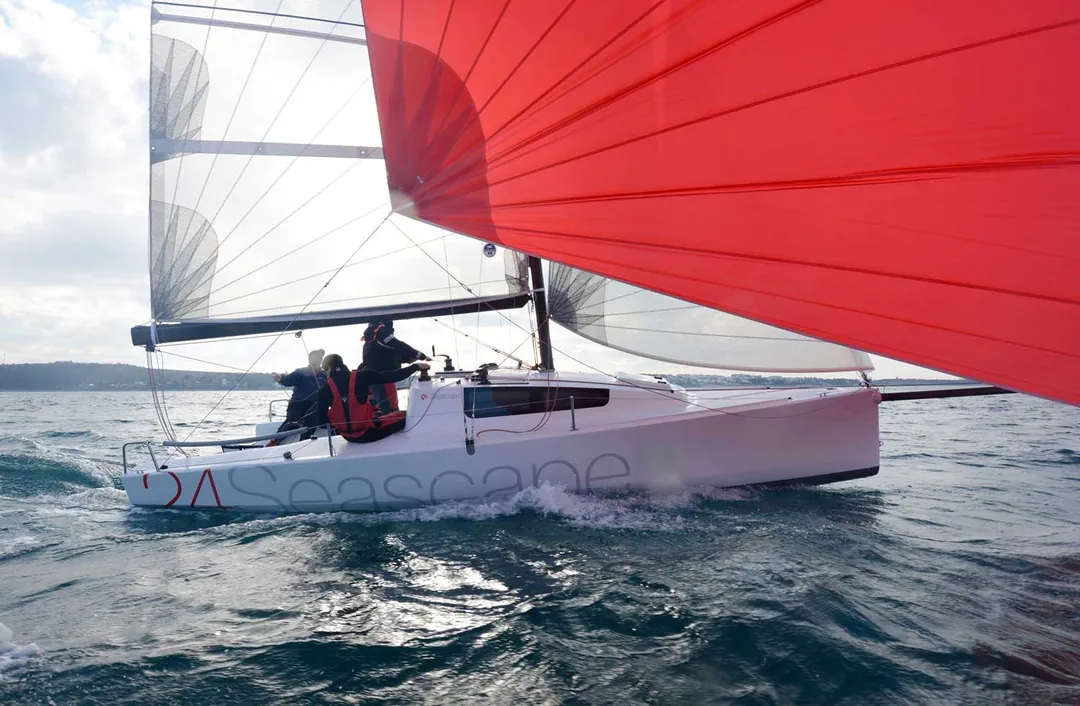 SEASCAPE 24 sailing
