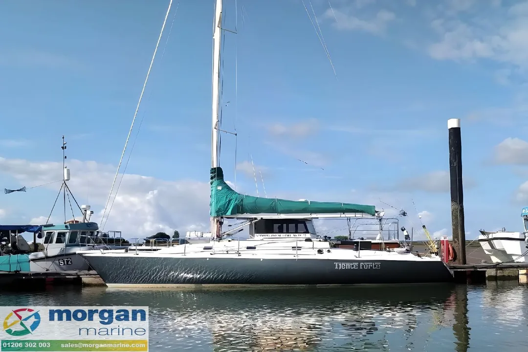 SINTESI 45 sailing