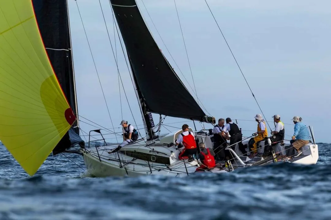 JPK 11.80 sailing