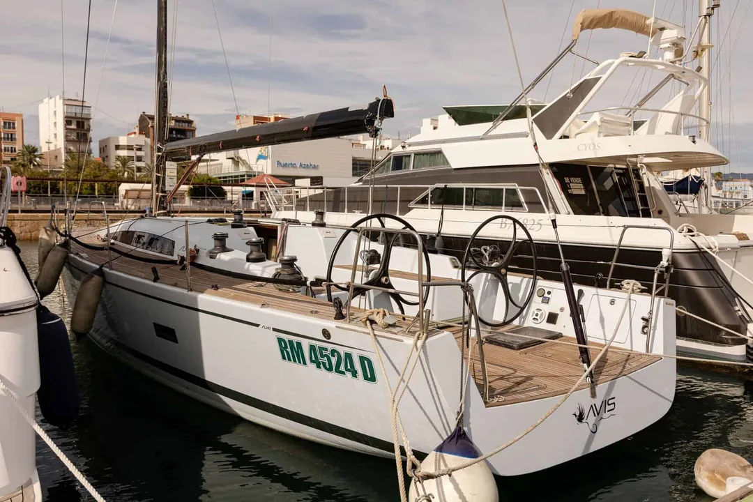 SLY 47 sailing