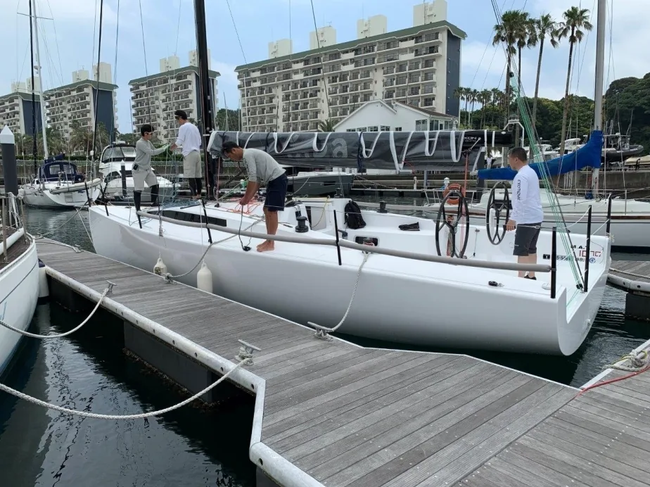 MAT 1070 sailing