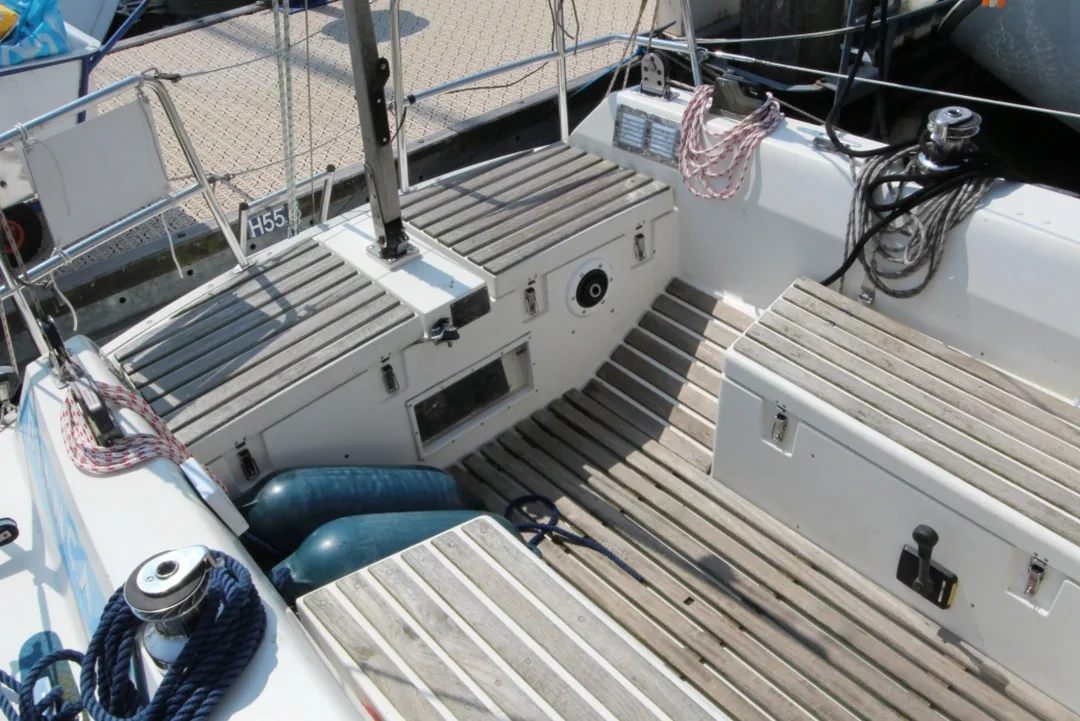 BIANCA 107 sailing