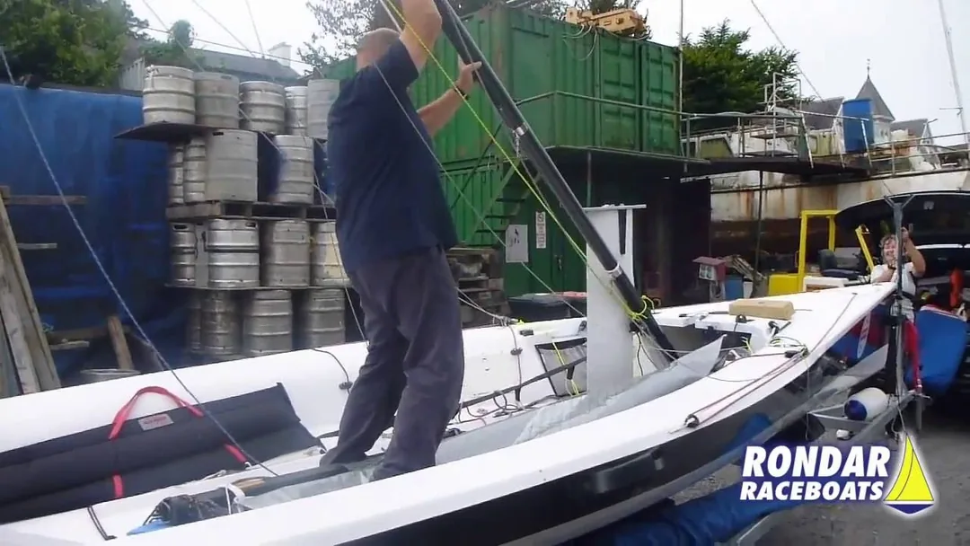 VIPER 640 sailing