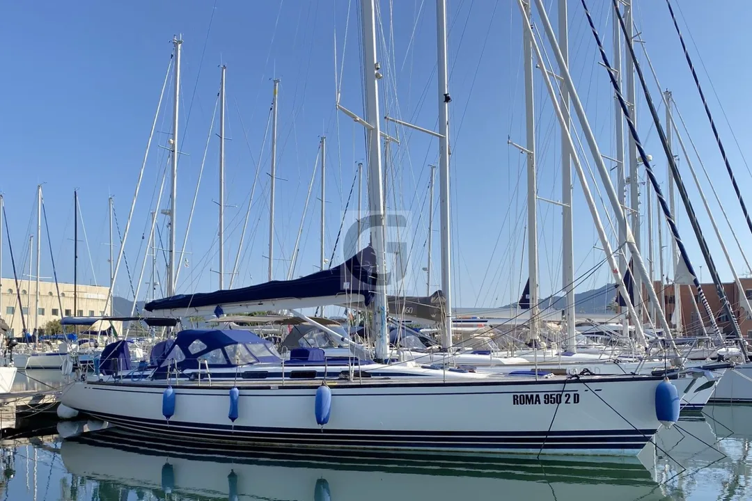 X-512 sailing