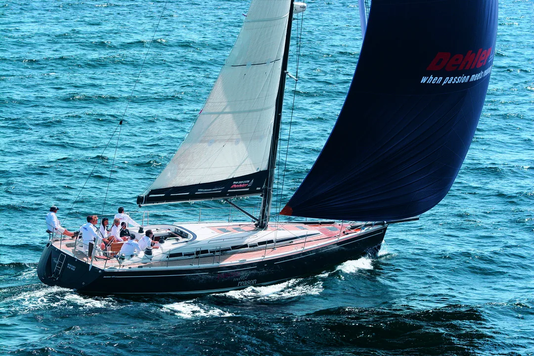 DEHLER 47 sailing