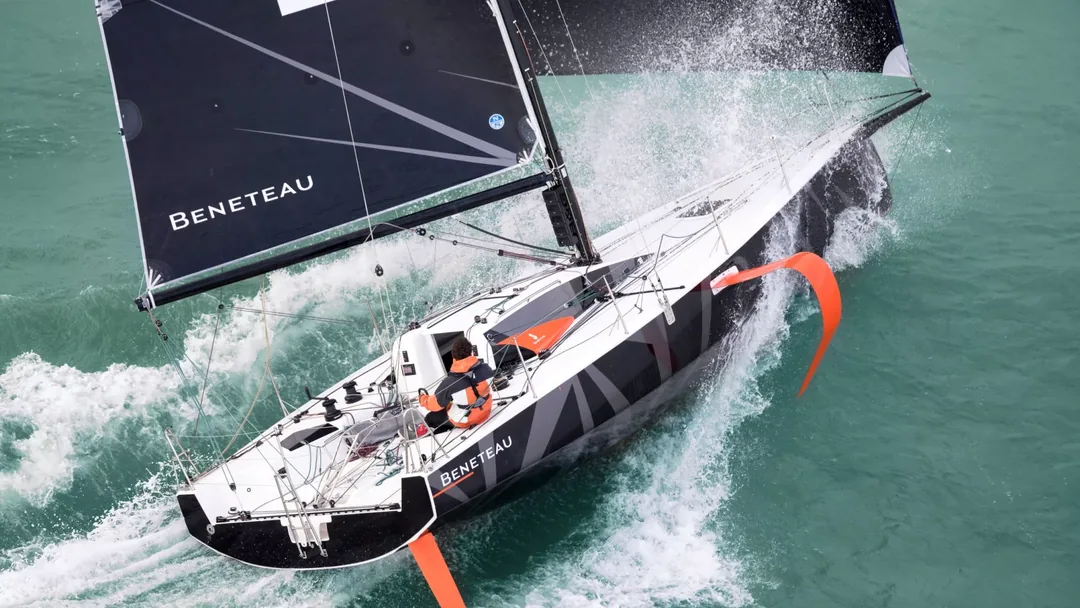 FIGARO sailing