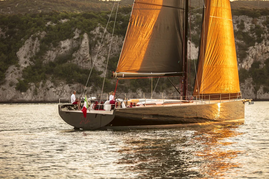 SOLARIS 60 sailing