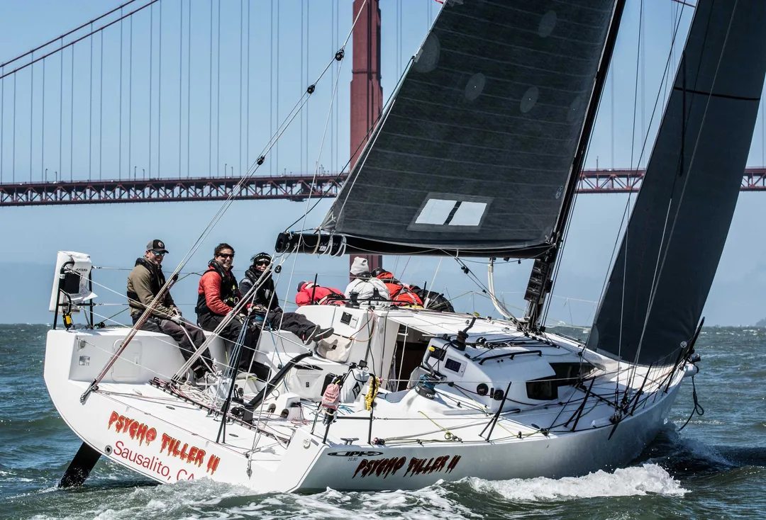 JPK 1080 sailing