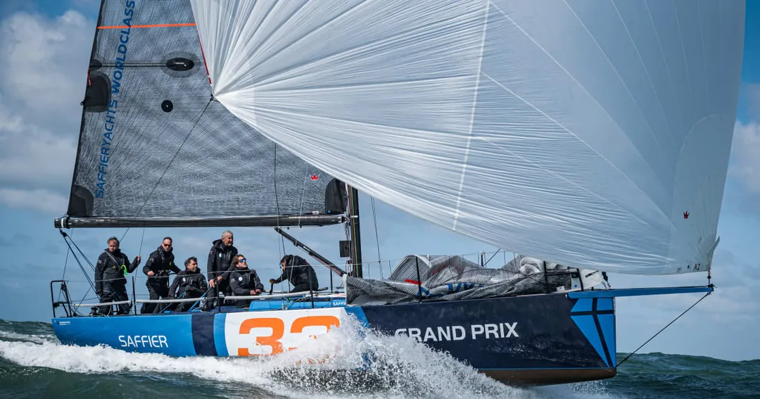 SAFFIER 33GP sailing