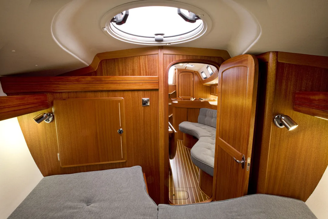 DIVA 35 sailing