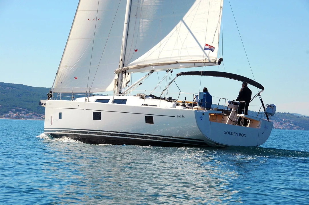 HANSE 508 sailing