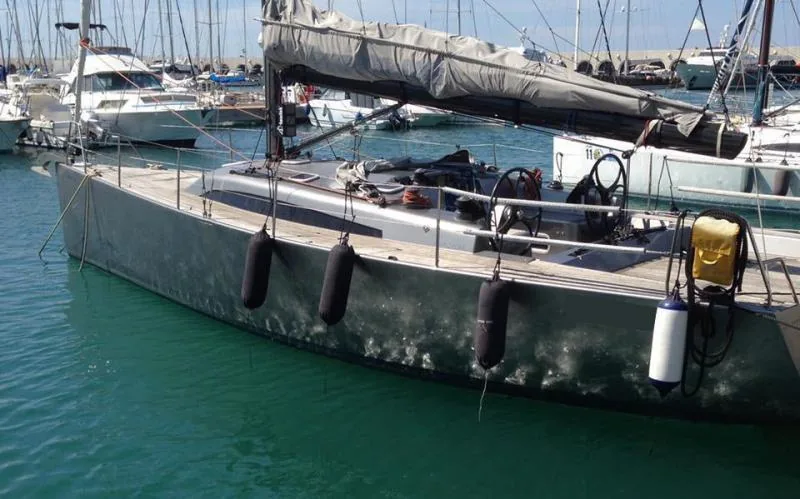 MYLIUS 11E25 sailing