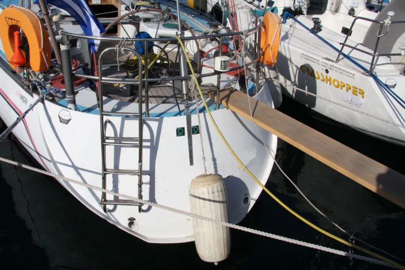 JONMERI 44 sailing