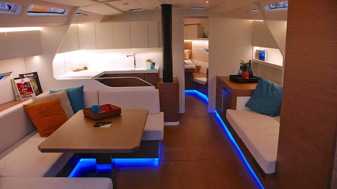 ELEVA 50 sailing