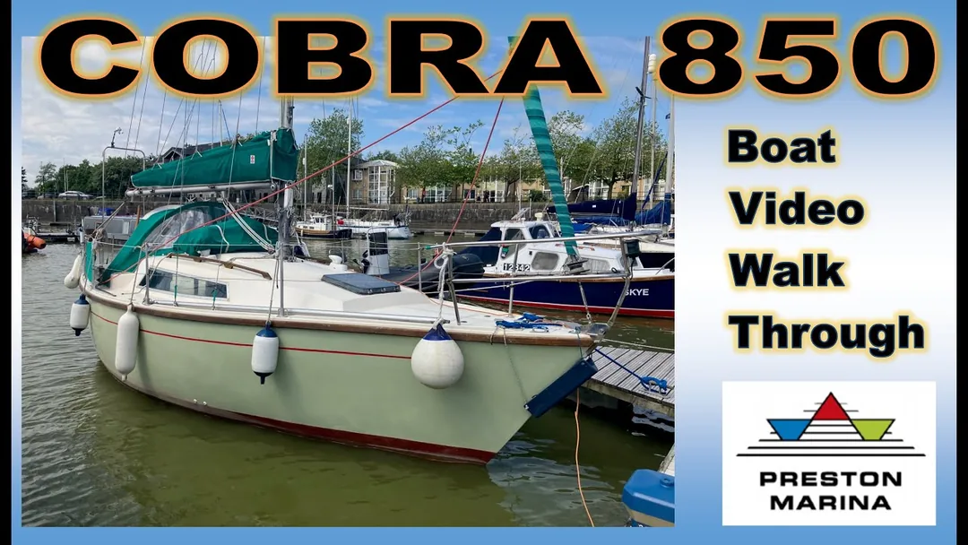 COBRA 850 sailing