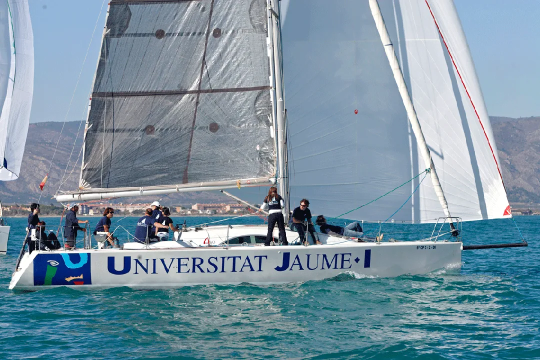ARCHAMBAULT A 40 sailing