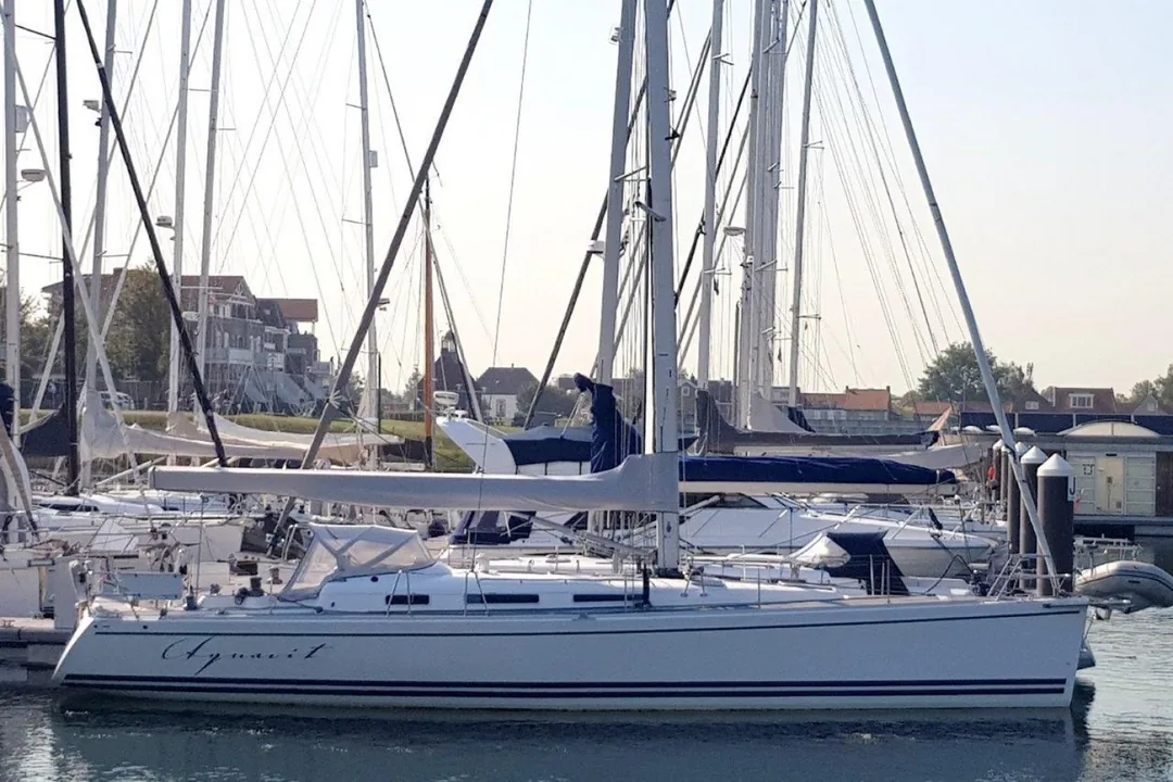 ARCONA 460 sailing