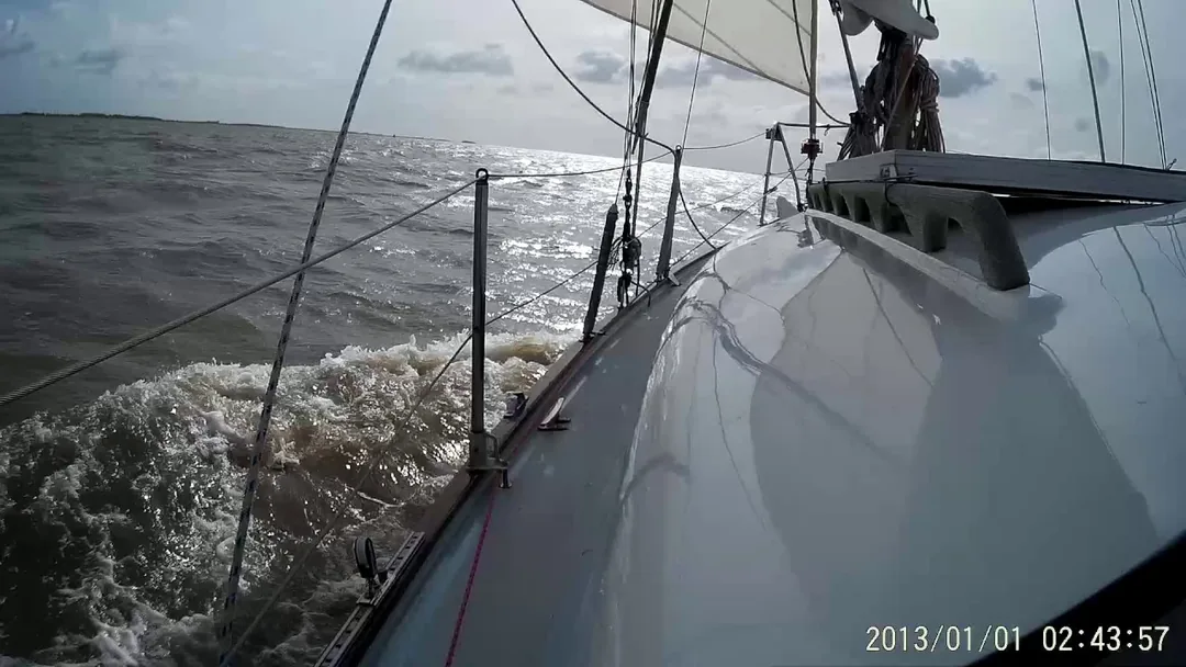 PIONIER 9 sailing