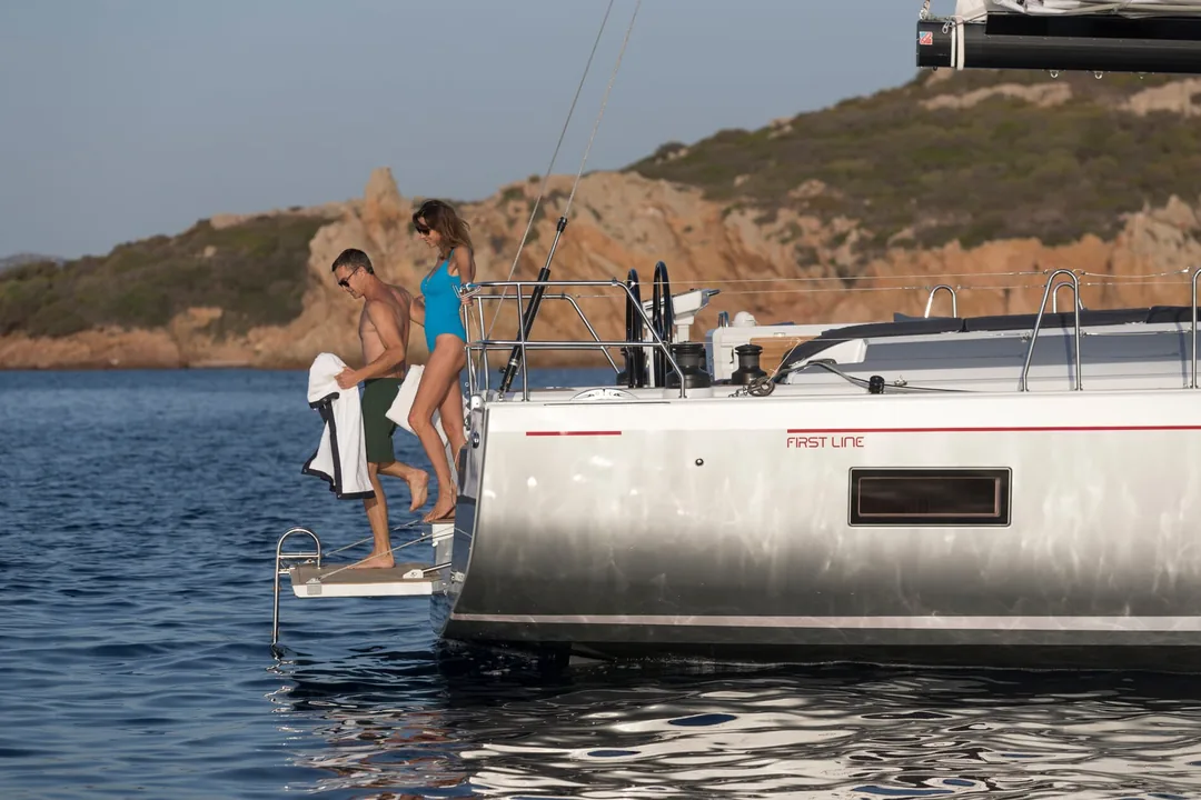 OCEANIS 51 sailing