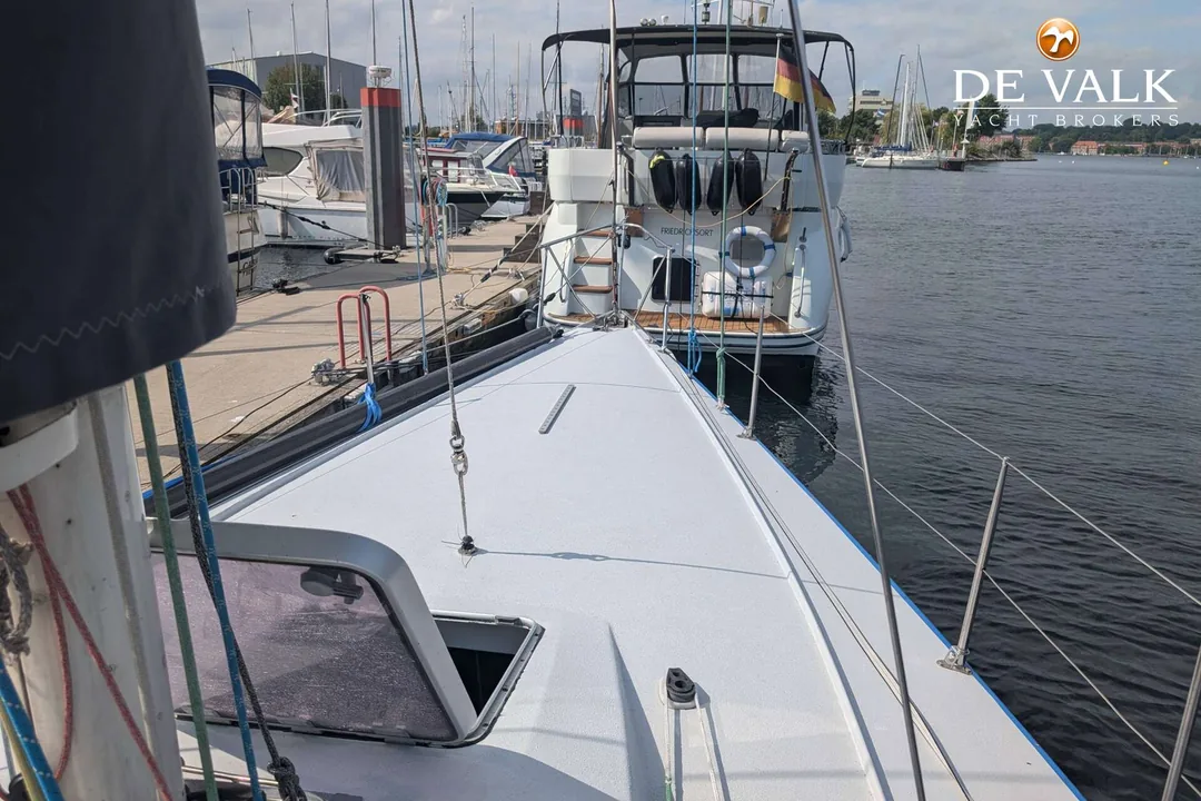2 TON sailing