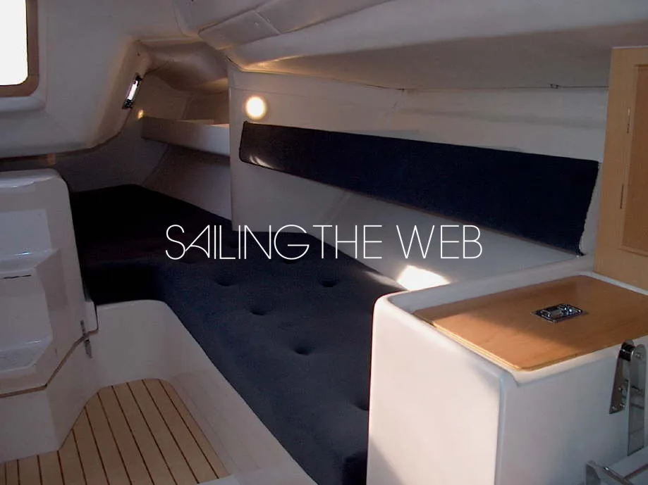 FAST WAVE 30 sailing
