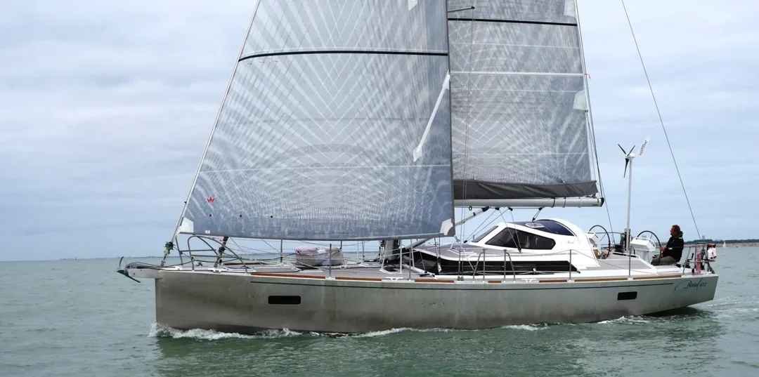 BOREAL 47.2 sailing