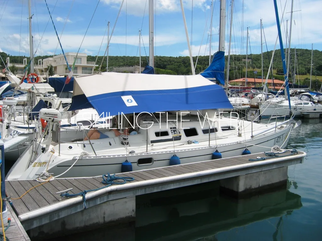 FEELING 346 sailing