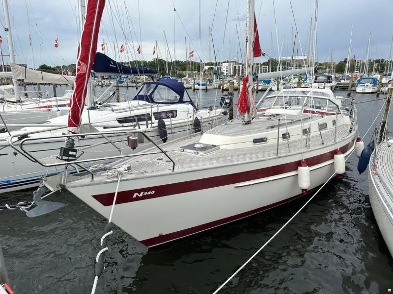 NAJAD 340 sailing
