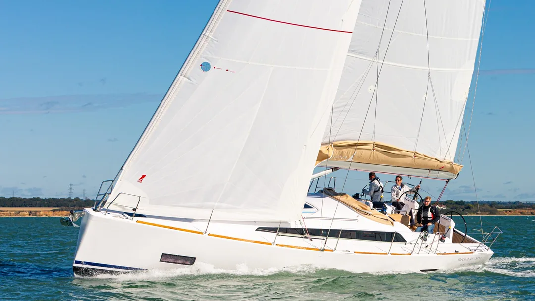 SALONA 46 sailing