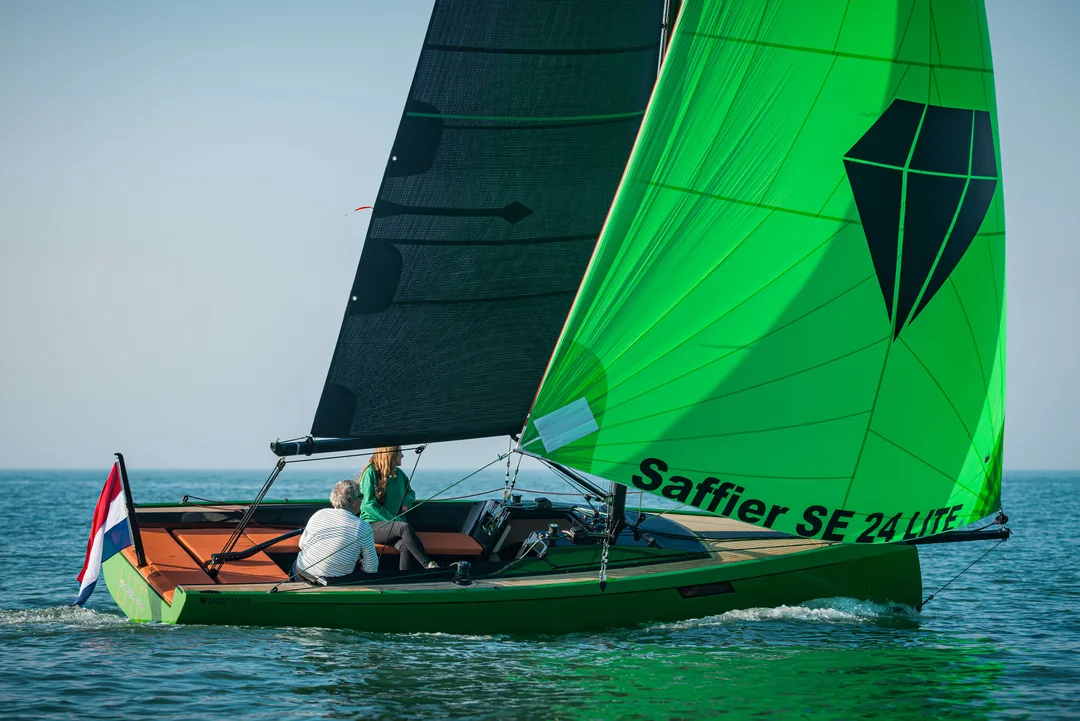 SAFFIER SE 24 LITE sailing