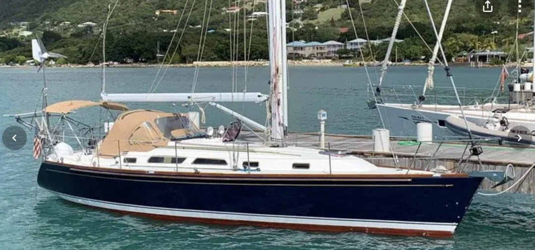 SABRE 386 sailing