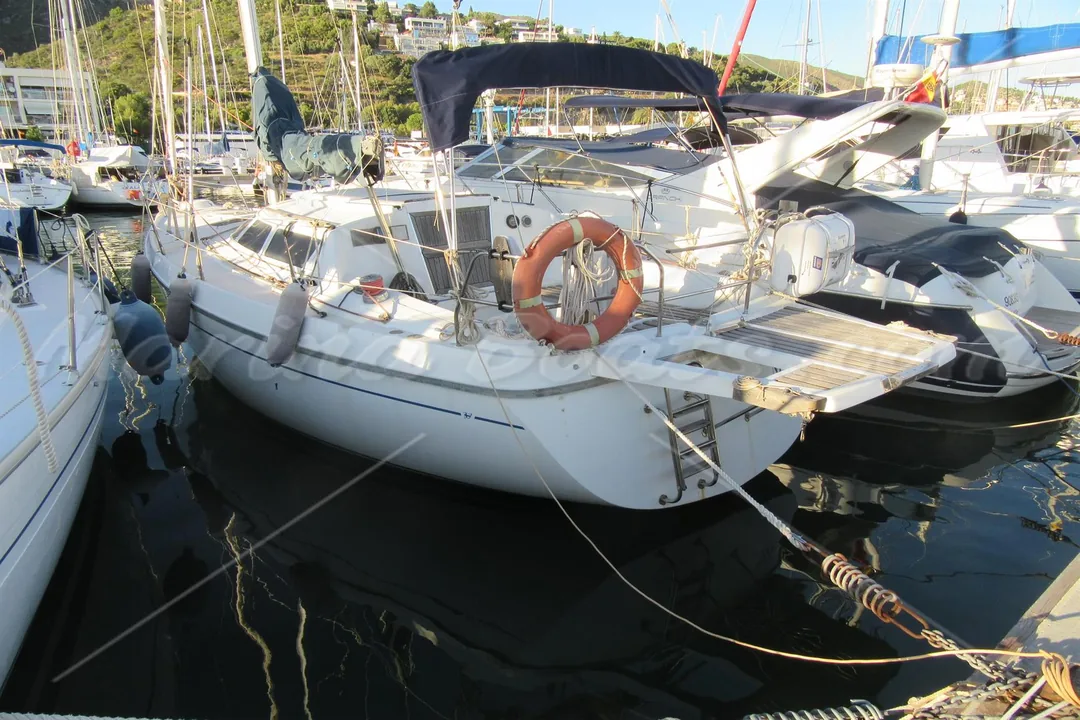 FURIA 1000 sailing