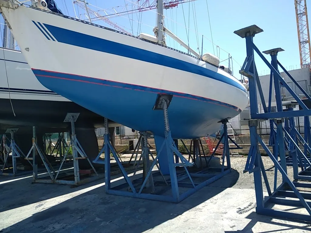 NEPTUNE 99 sailing