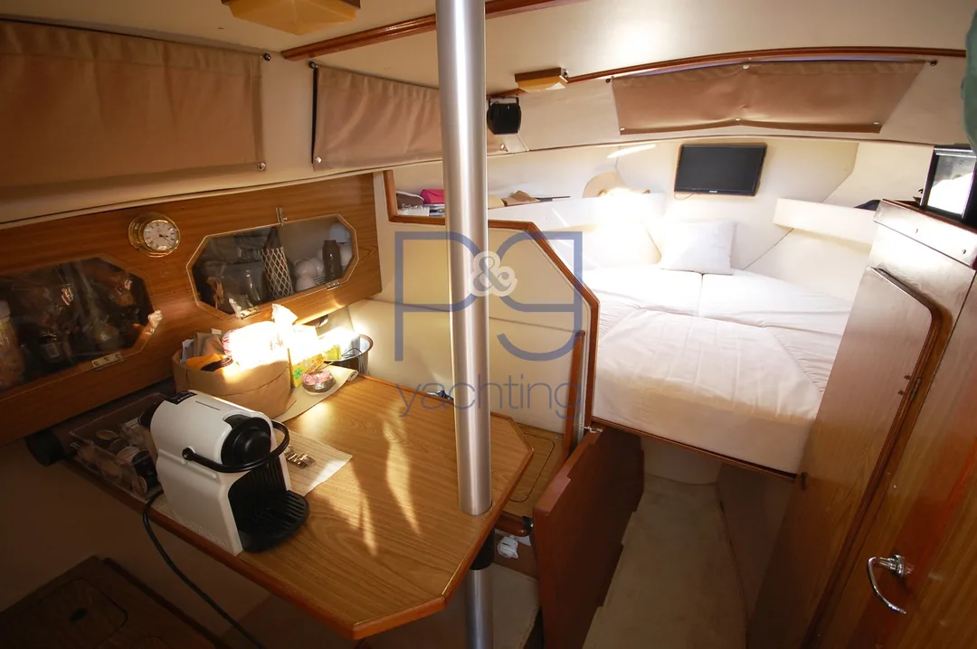 TORTUGA 27 sailing