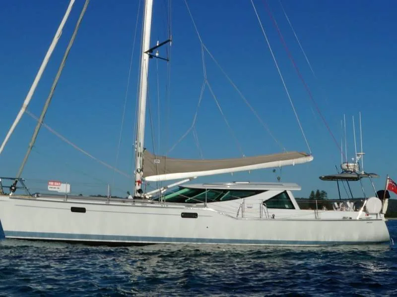 BAKEWELL-WHITE 45 sailing