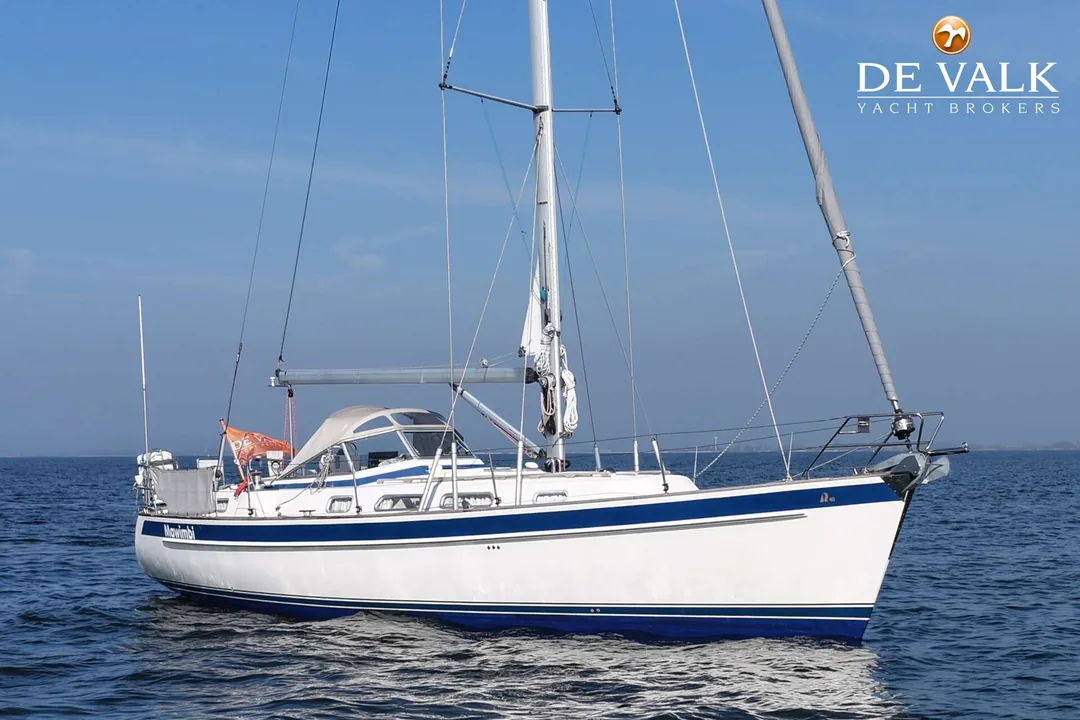 HALLBERG RASSY 40 sailing