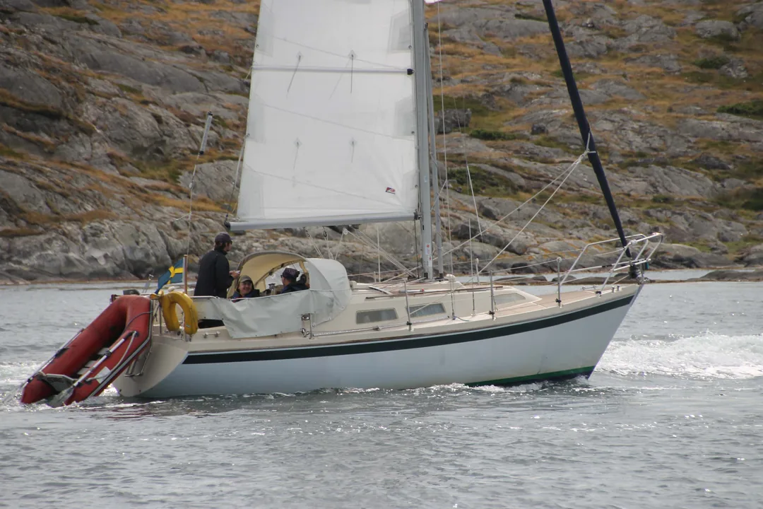 BANDHOLM 27 sailing